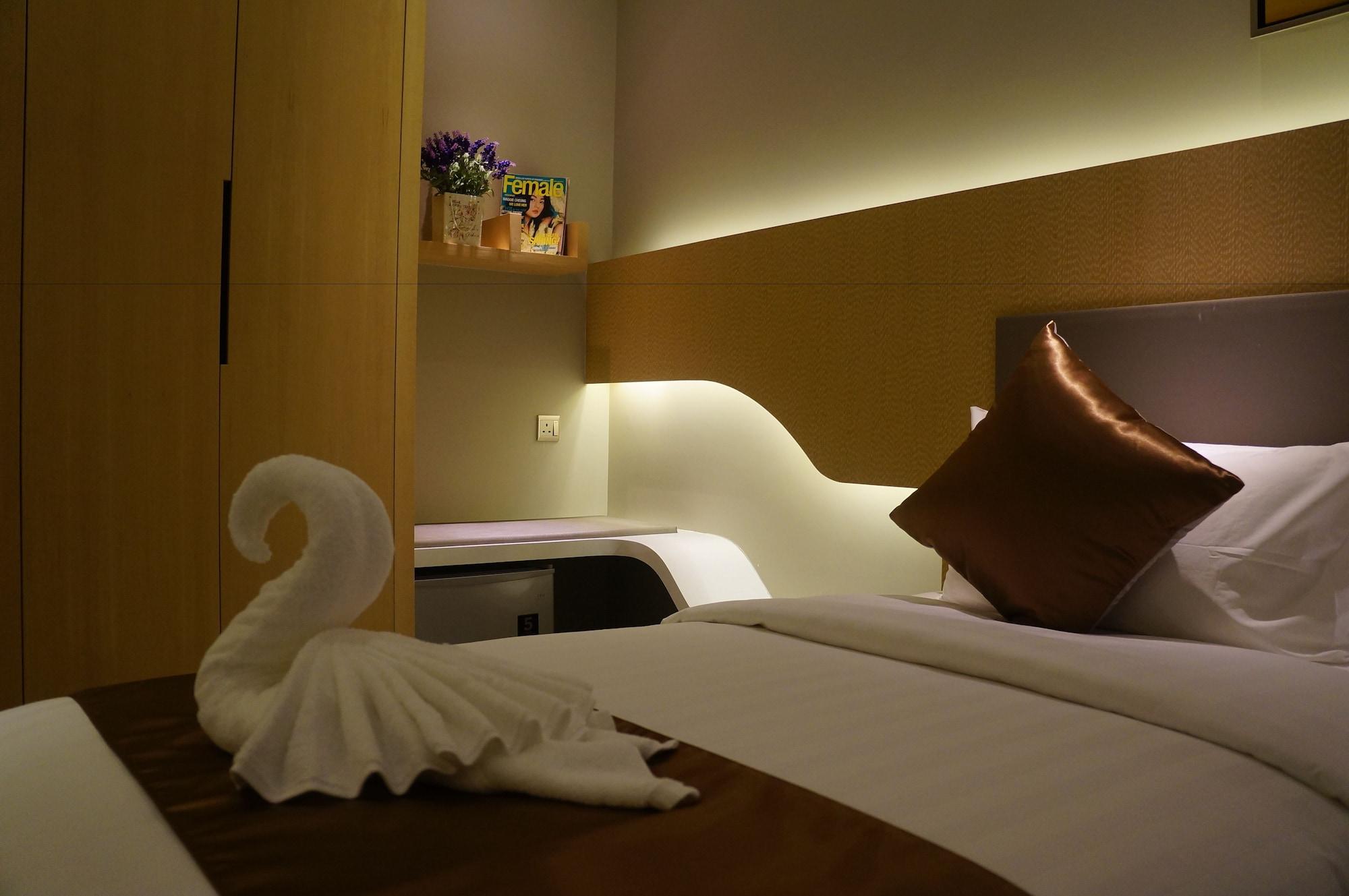 Greens Hotel & Suites Bintulu Ngoại thất bức ảnh