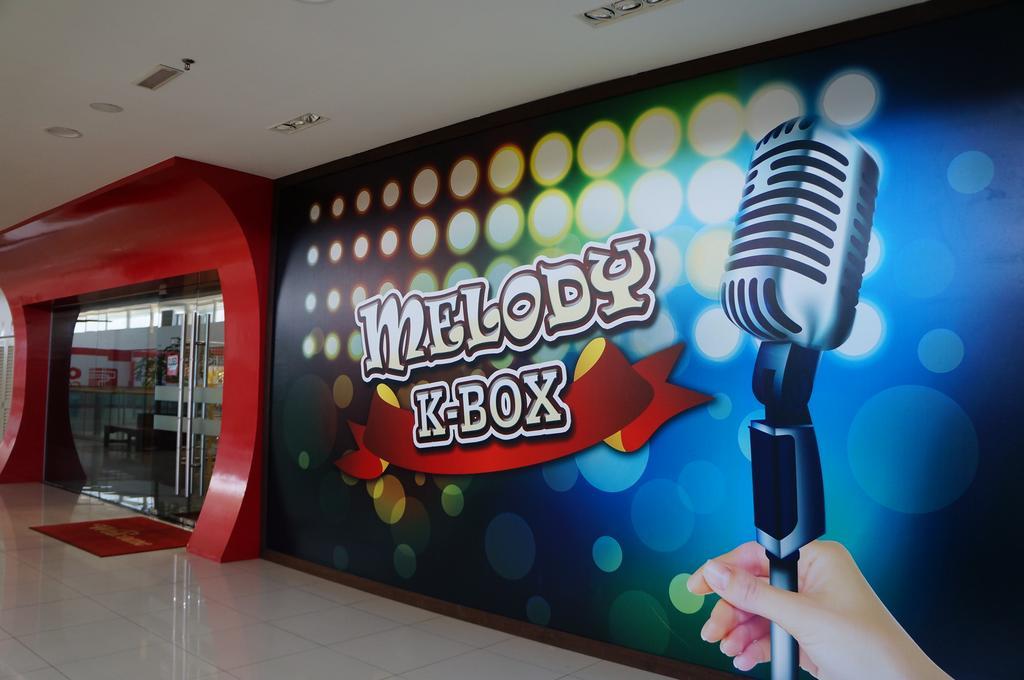Greens Hotel & Suites Bintulu Ngoại thất bức ảnh
