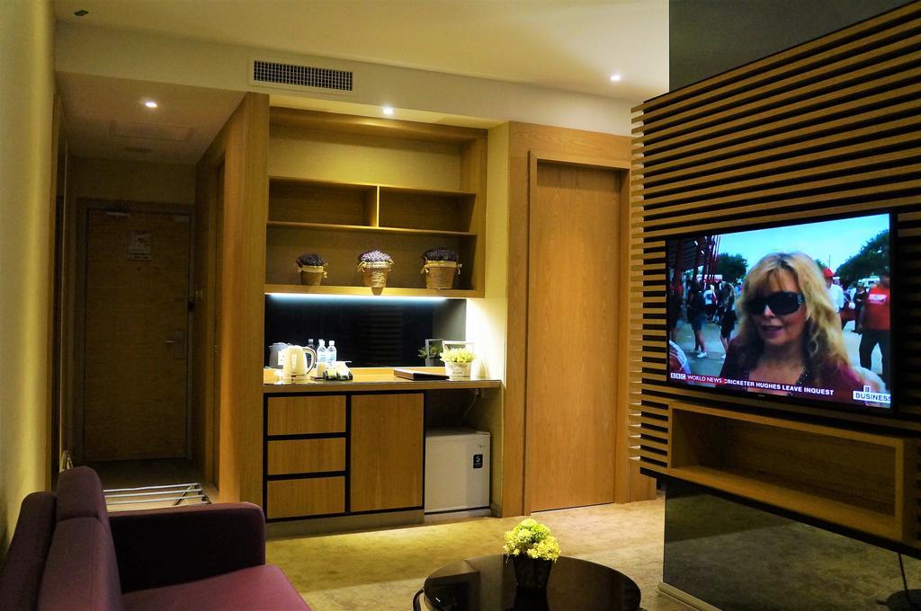Greens Hotel & Suites Bintulu Ngoại thất bức ảnh